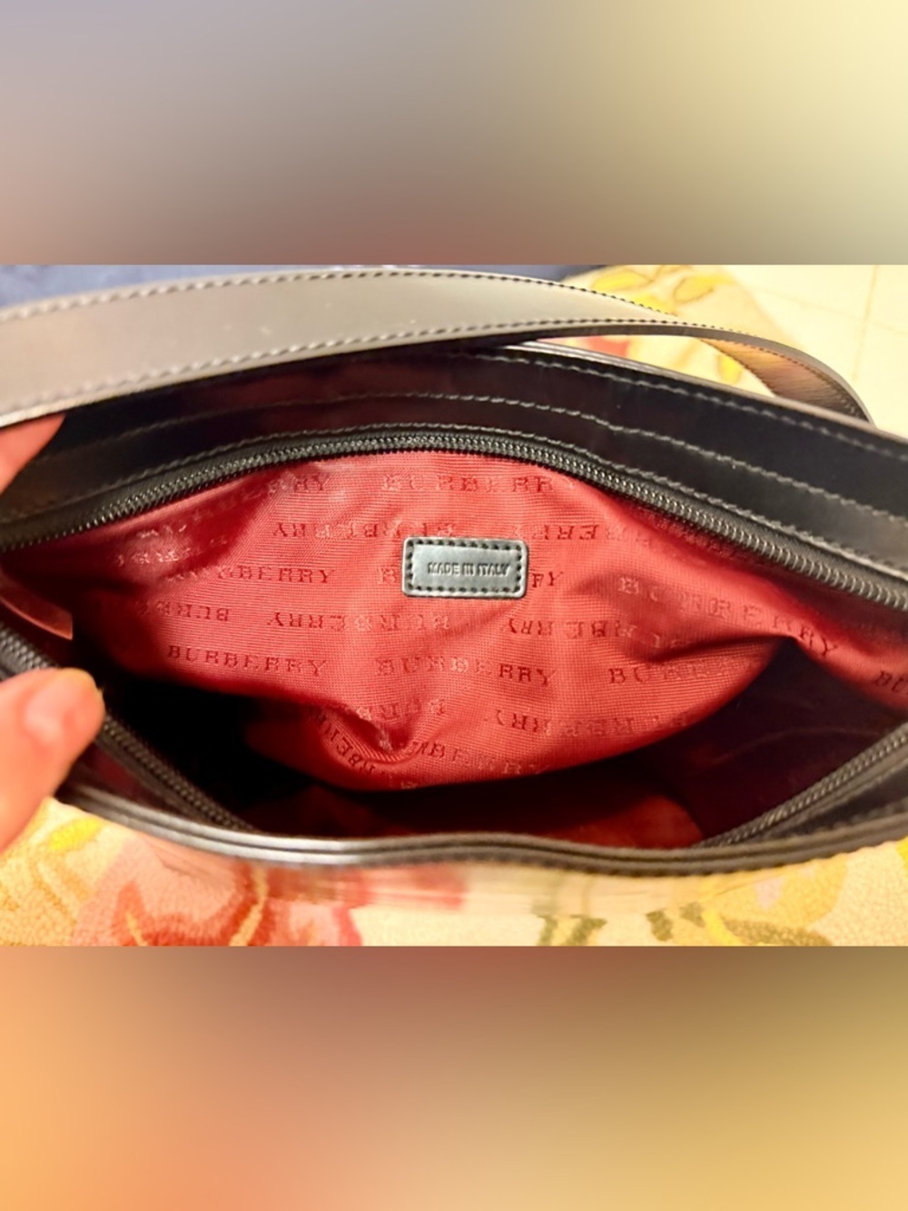 BURBERRY Vintage Rare Sleek Black Patent Leather W/ Silver Tote Shoulder Bag - Picture 15 of 16